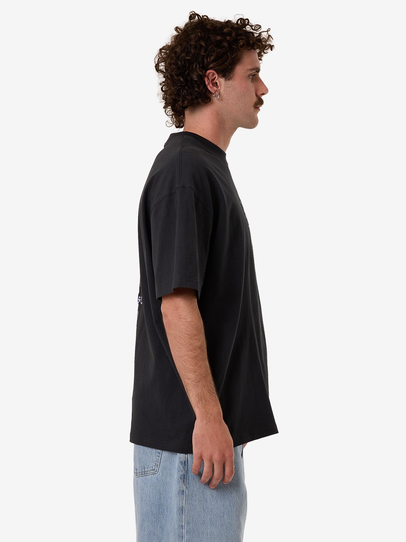 Thrills Filter Box Fit Oversize Tee - Faded Black in Faded Black