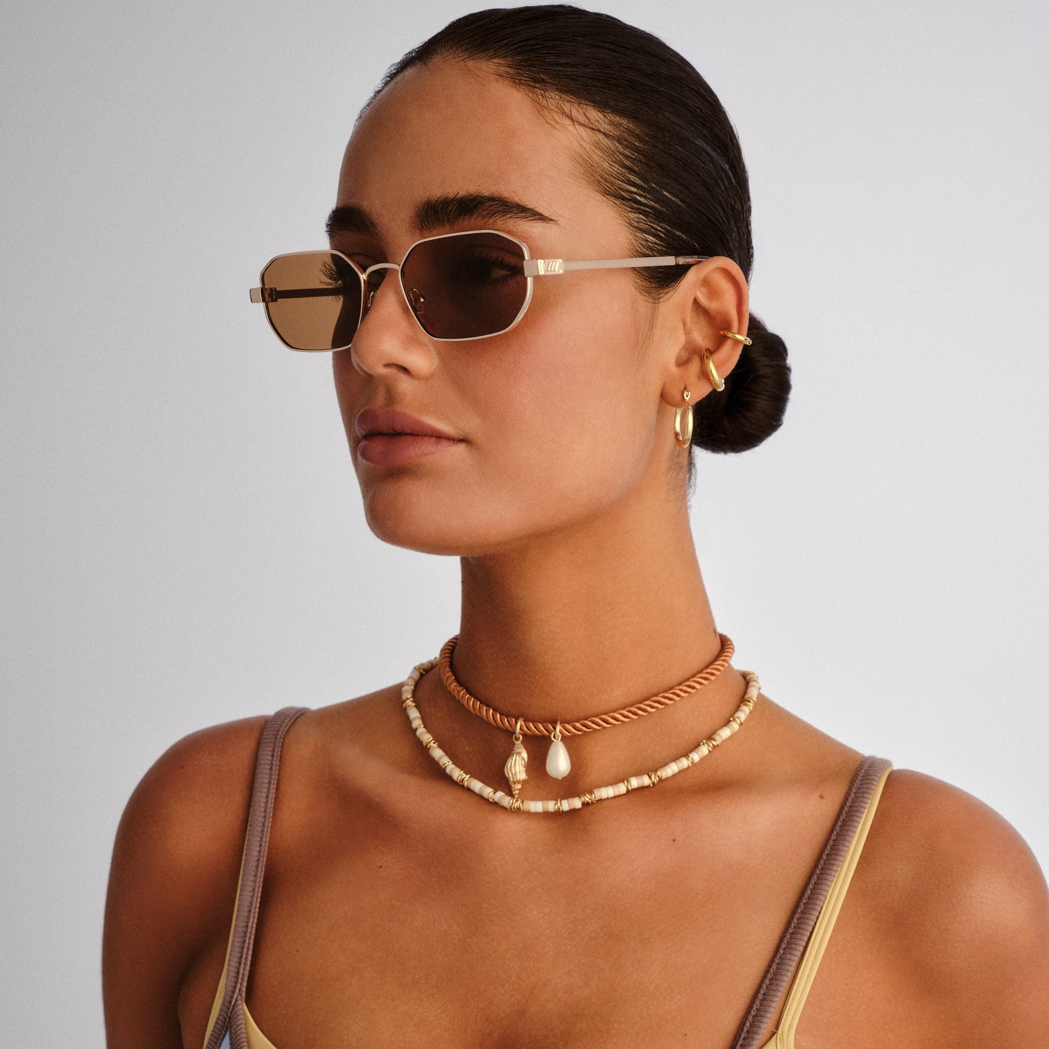 Le Specs MYTHIC GOLD in LIGHT BROWN MONO