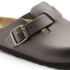 Birkenstock Boston Dark Brown Smooth Leather Narrow in Dark Brown
