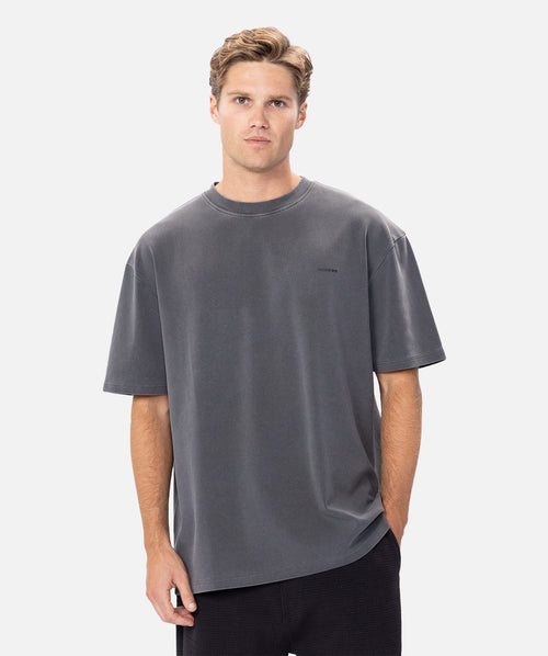 Industrie The Newport Tee - Onyx in ONYX
