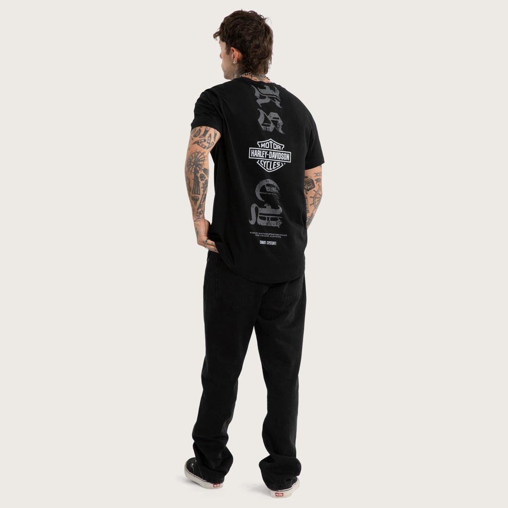 Kiss Chacey Carve Dual Curved Tee in Jet Black