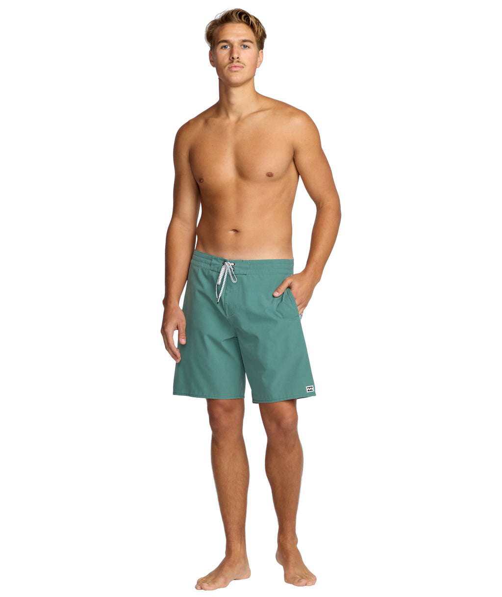 Billabong Wategos Lt in SAGE GREEN