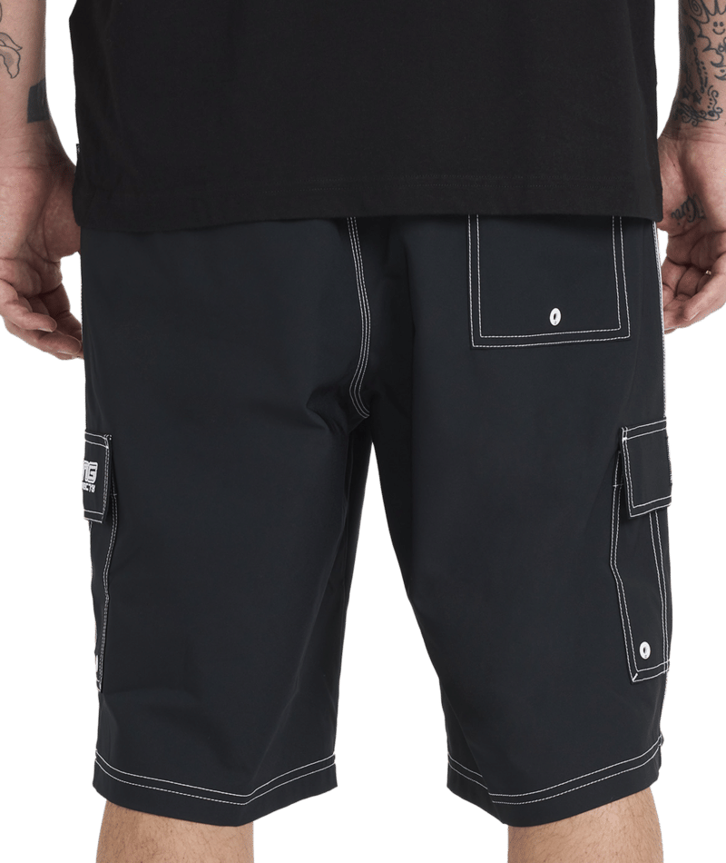 Billabong Throw On in BLACK