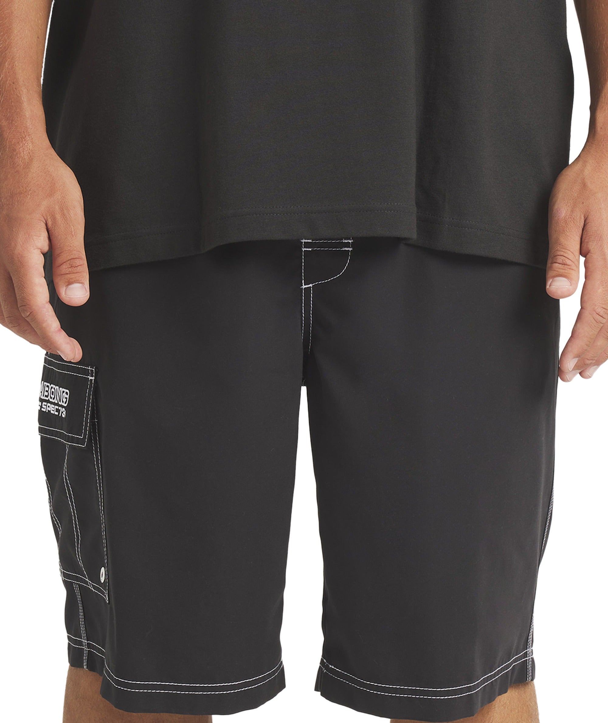 Billabong Throw On in BLACK