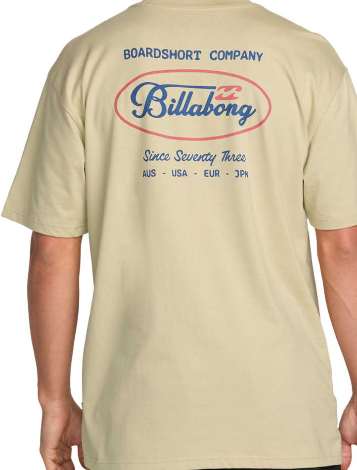 Billabong Bad Dog in Desert