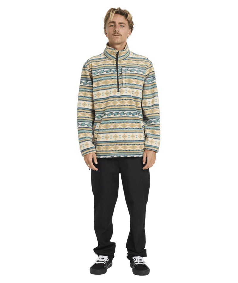 Billabong Boundary Mock Neck in DESERT
