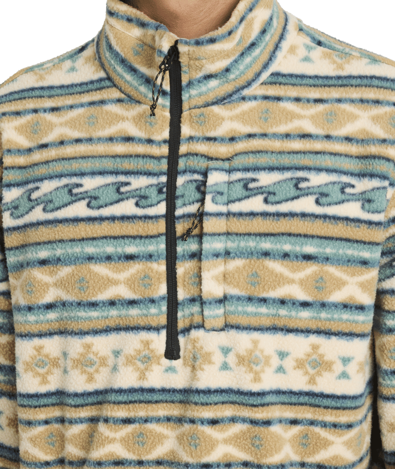 Billabong Boundary Mock Neck in DESERT