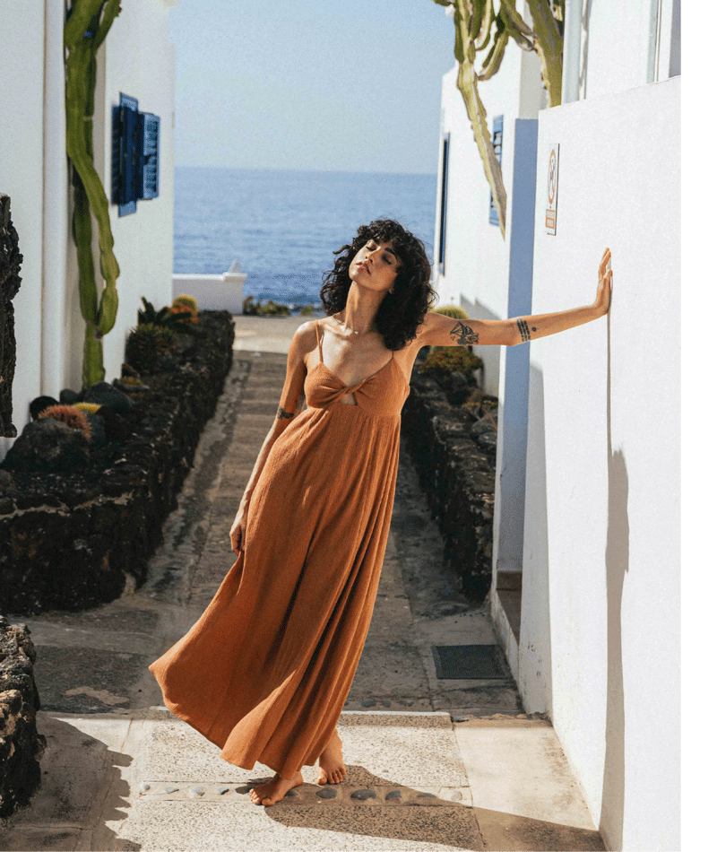 Billabong Modern Love Maxi Drs in DOESKIN