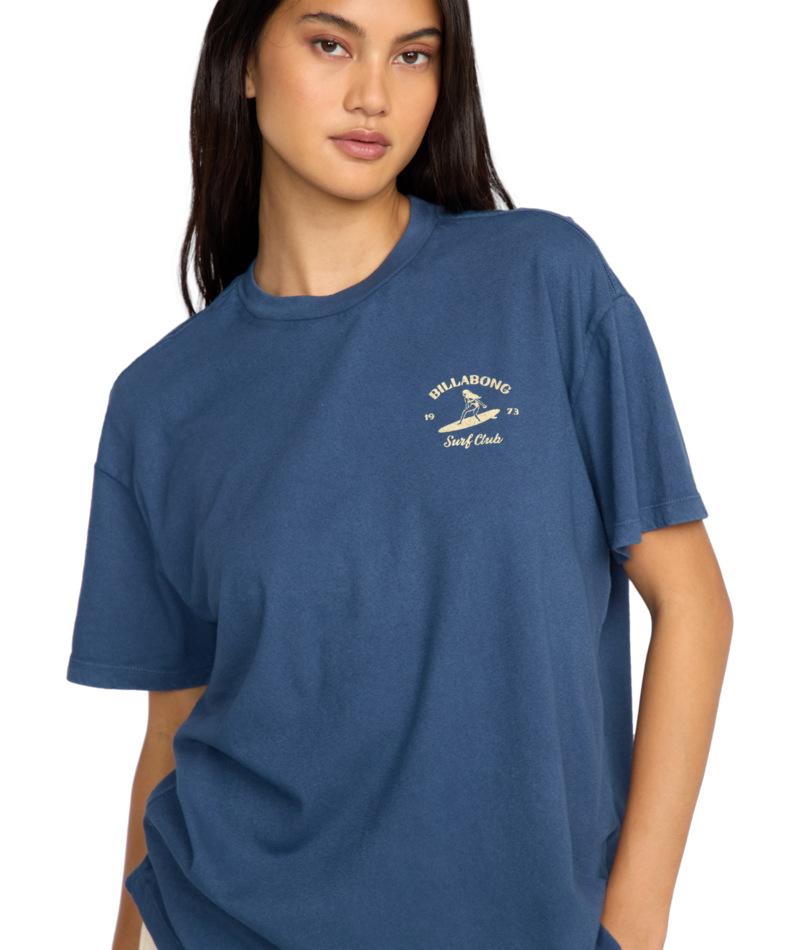 Billabong Catch Feelings Tee in NAVY
