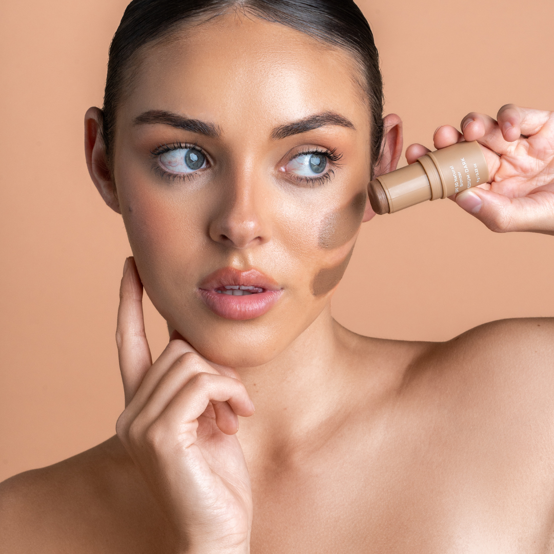 Avocado Zinc Spf 50 Natural Bronzer in Medium-Dark