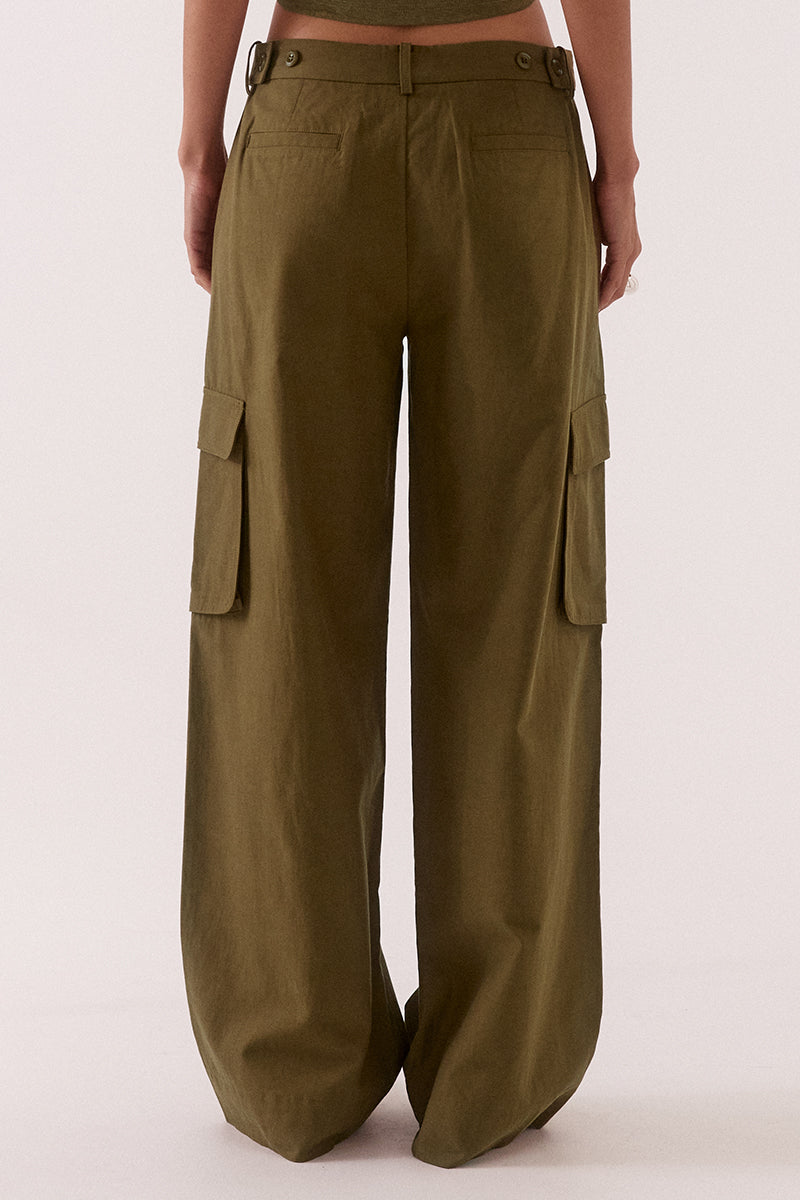 Sovere SABINE CARGO PANTS - KHAKI in KHAKI