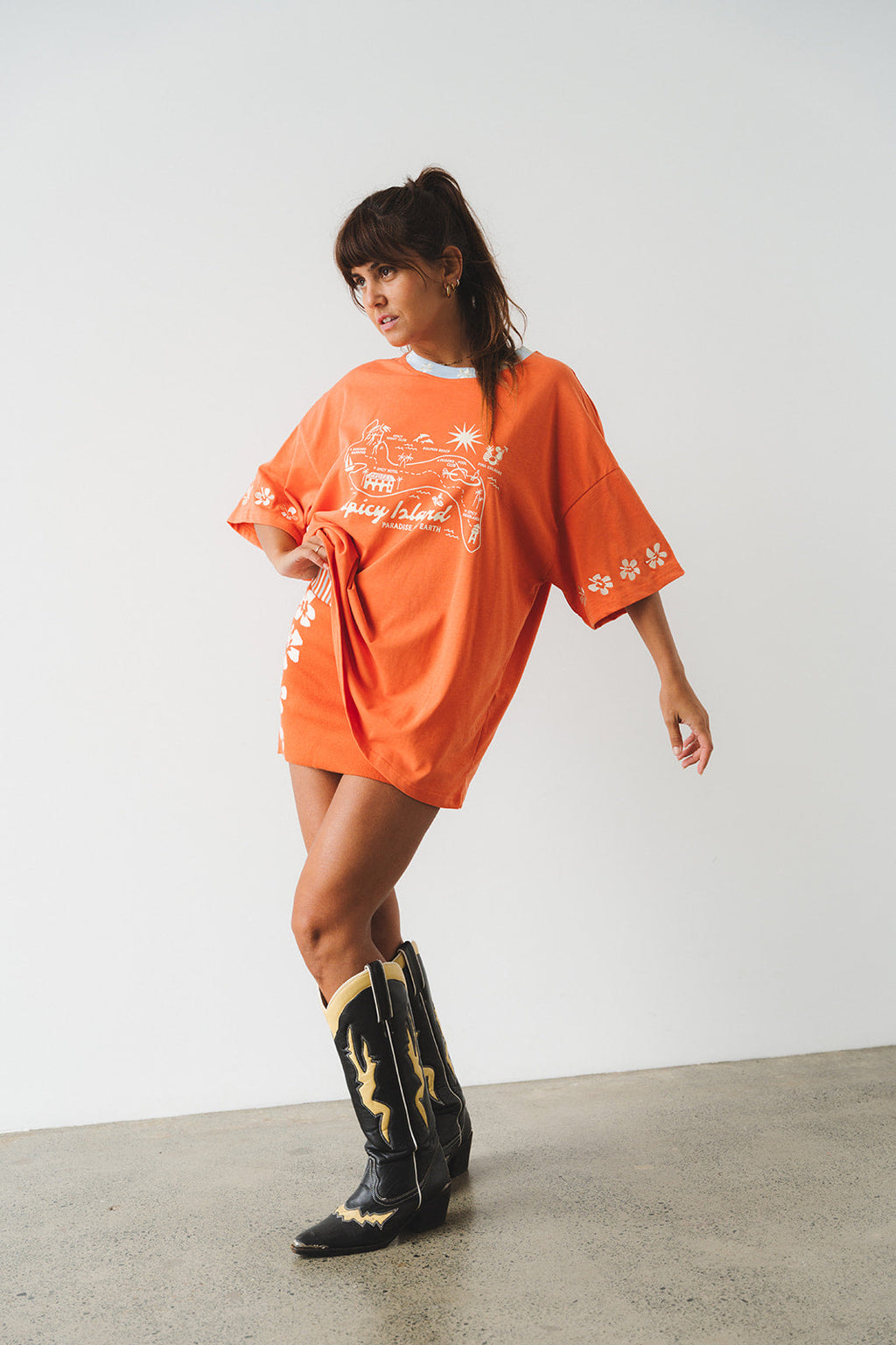 Spicy Dugong Spicy Island Tee in BURNT ORANGE in Single
