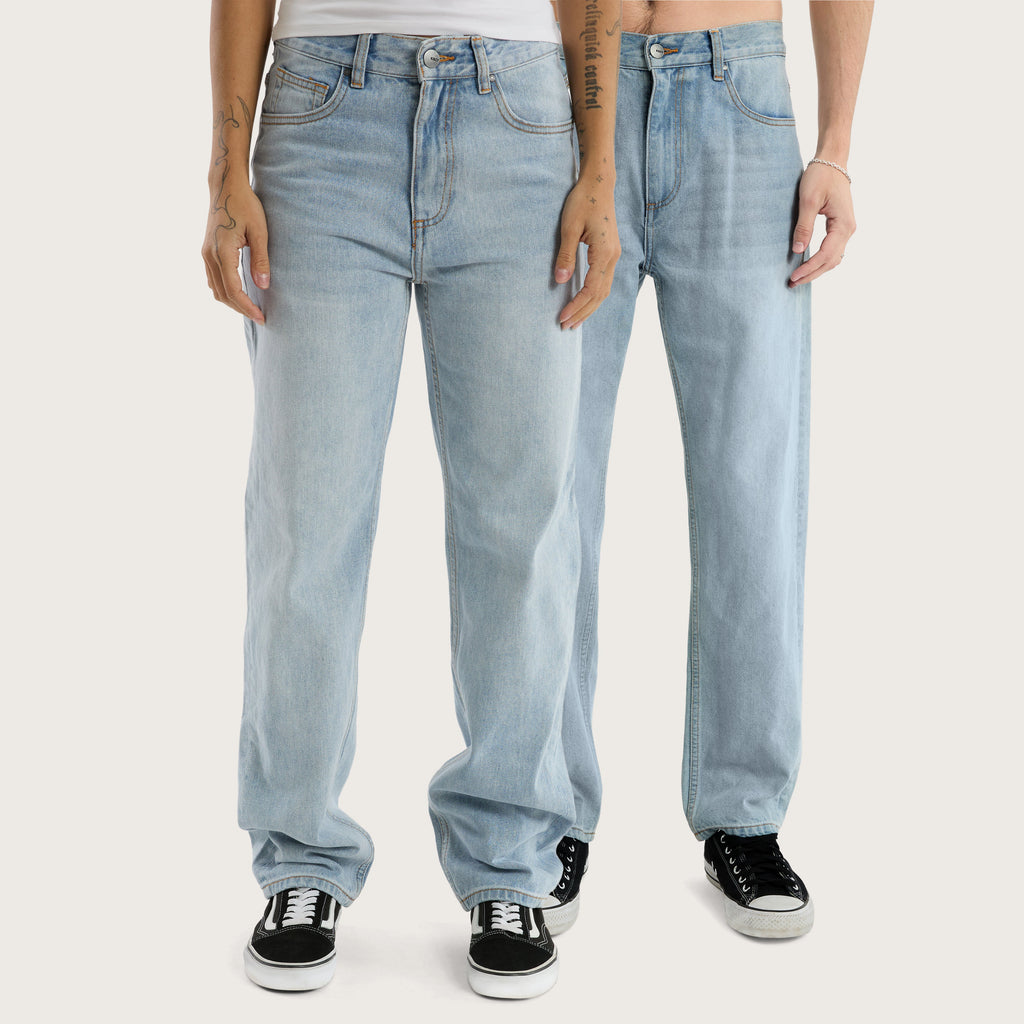Kiss Chacey K5 Relaxed Fit Jean in Sunbleached Blue