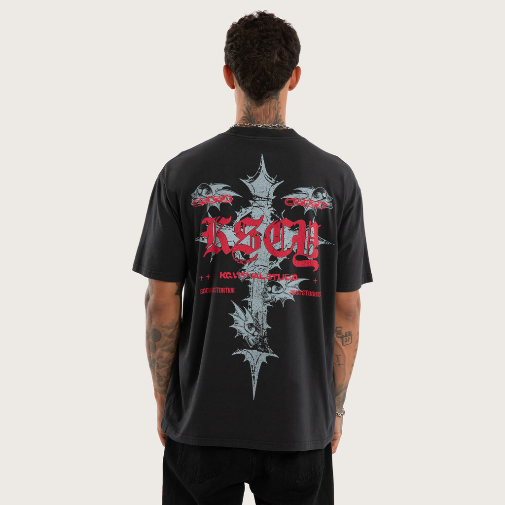 Kiss Chacey Underground Box Fit Tee in Pigment Anthracite