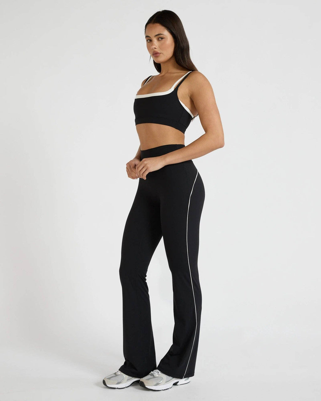 All Fenix Allfenix Cloudcore Double Layer Contrast Sports Bra in Single