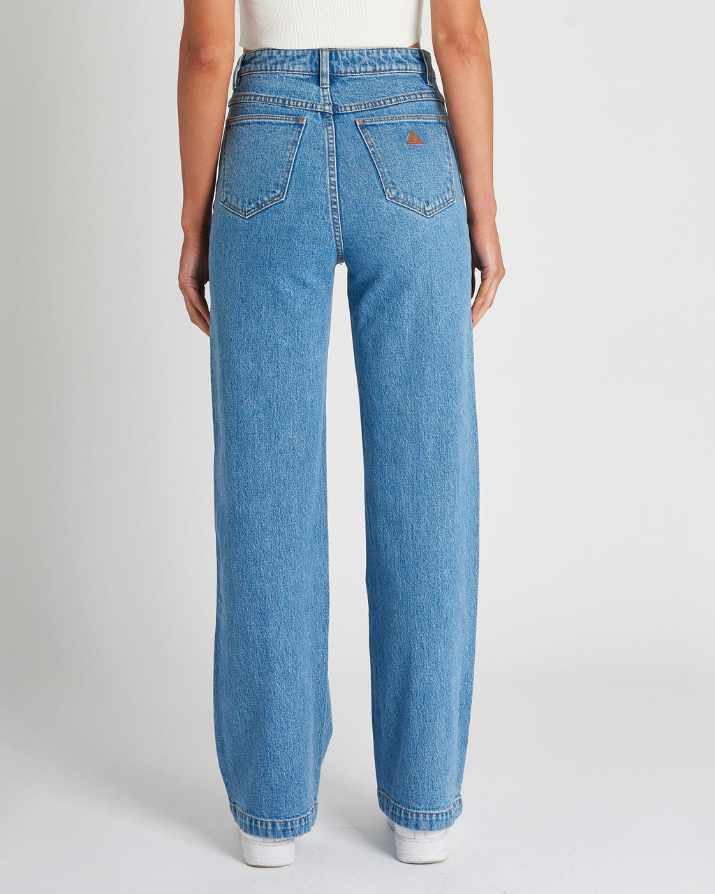 Abrand Jeans 94 High & Wide Debbie in DEBBIE