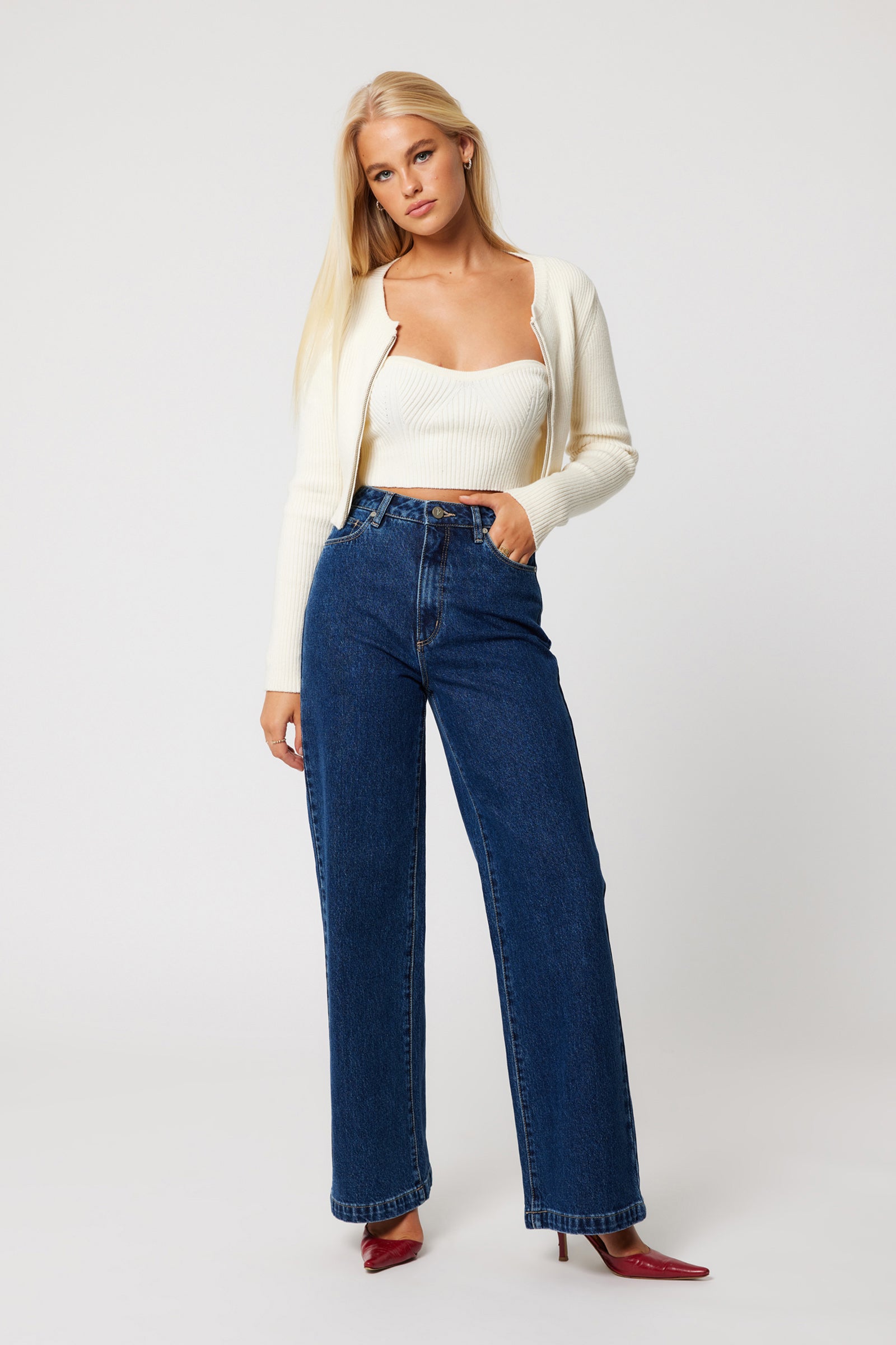 Abrand Jeans 94 Wide Tara in DARK BLUE