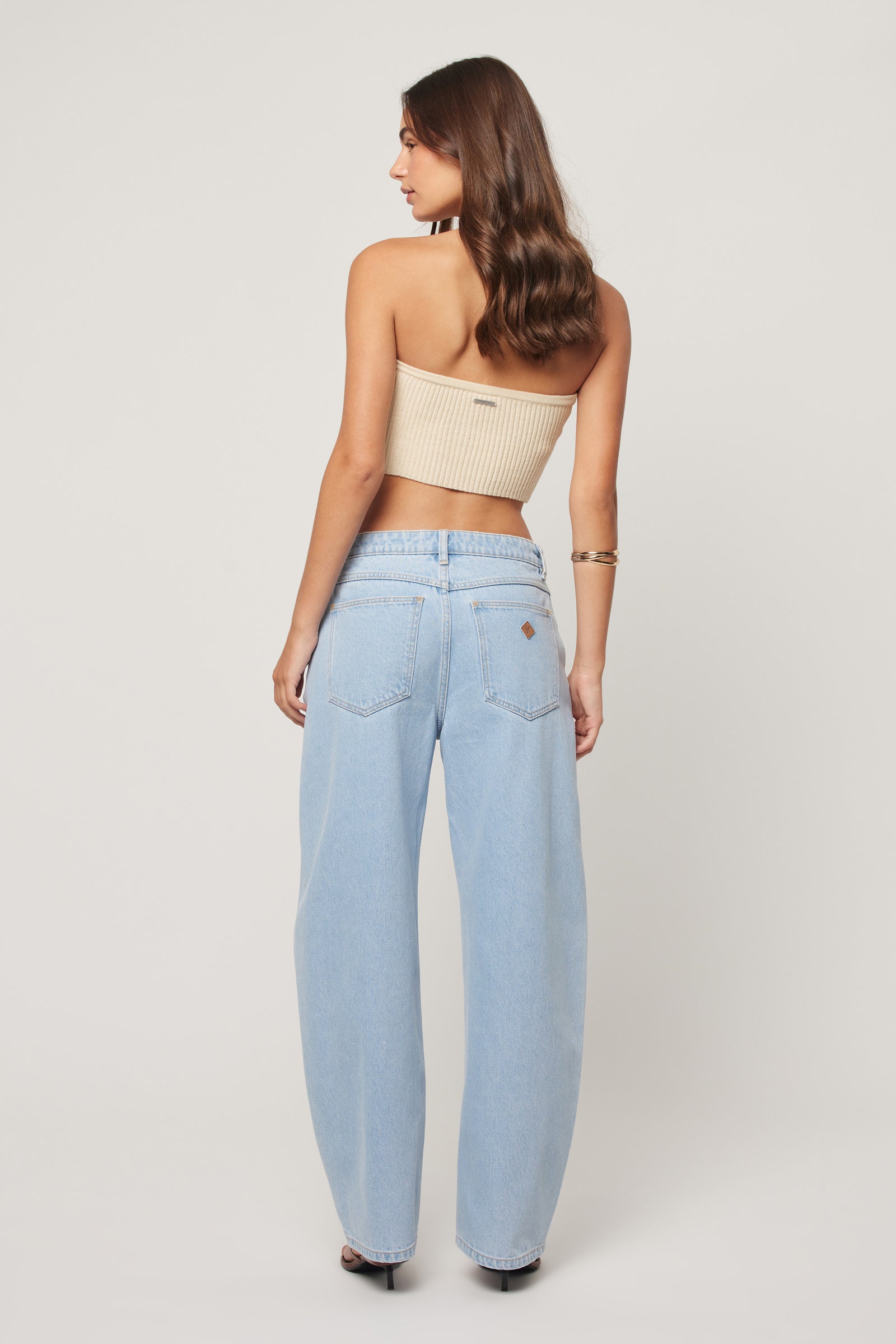 Abrand Jeans 95 Barrel Jean Kendall in LIGHT VINTAGE BLUE