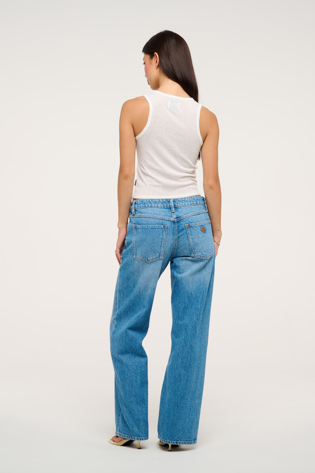 Abrand Jeans 99 Baggy Charlotte Rcy Petite in CHARLOTTE