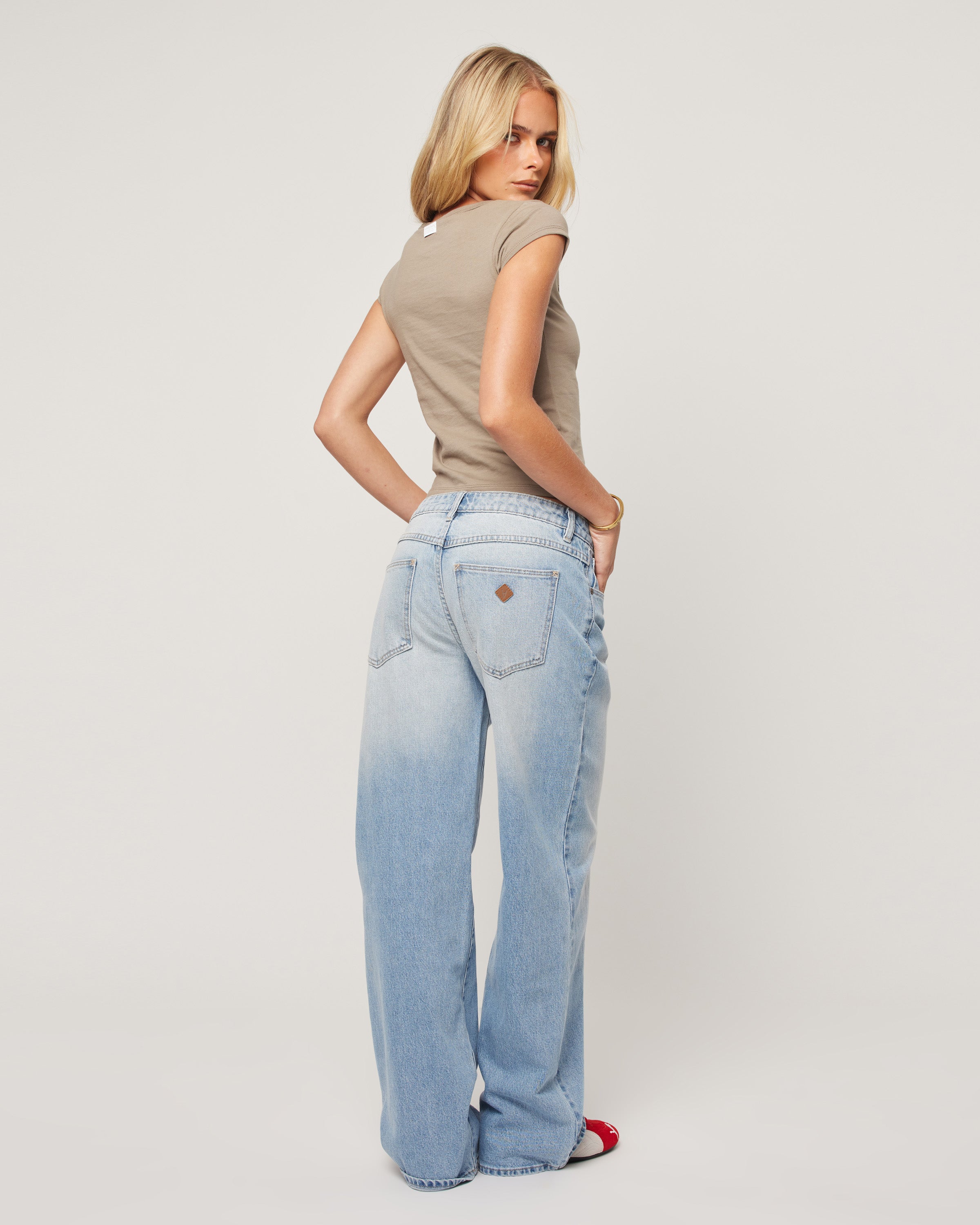 Abrand Jeans 99 Baggy Kaia Worn in KAIA WORN