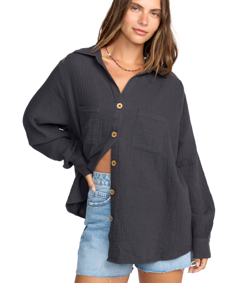 Billabong Swell Blouse in BLACK SANDS