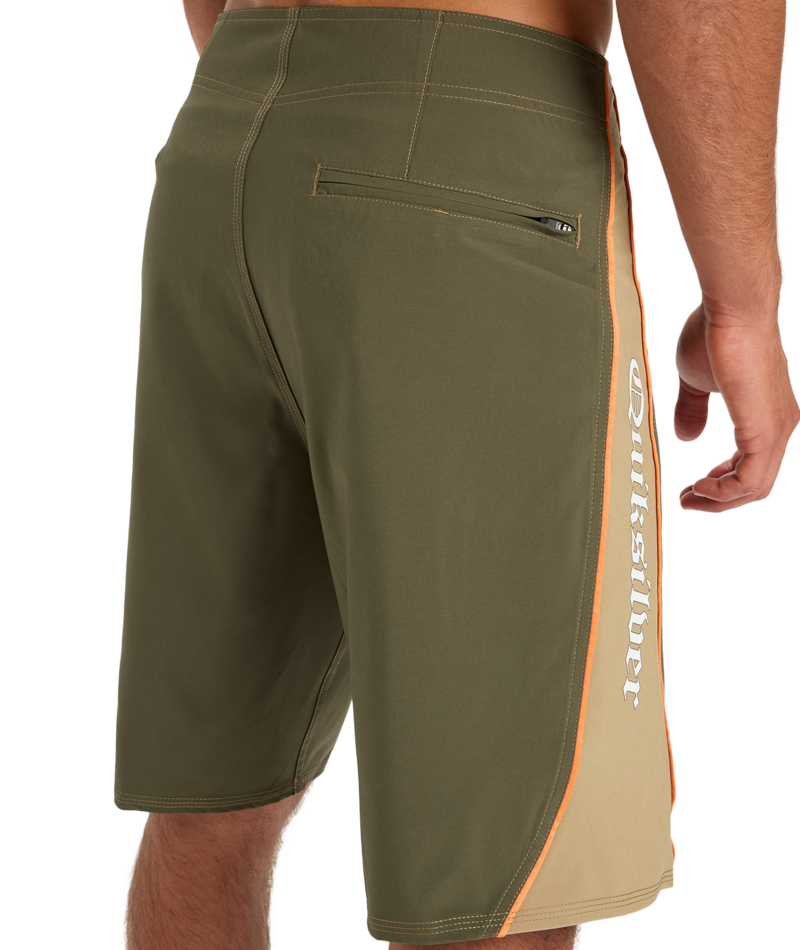 Quiksilver Mercury 99 20 in DUSTY OLIVE