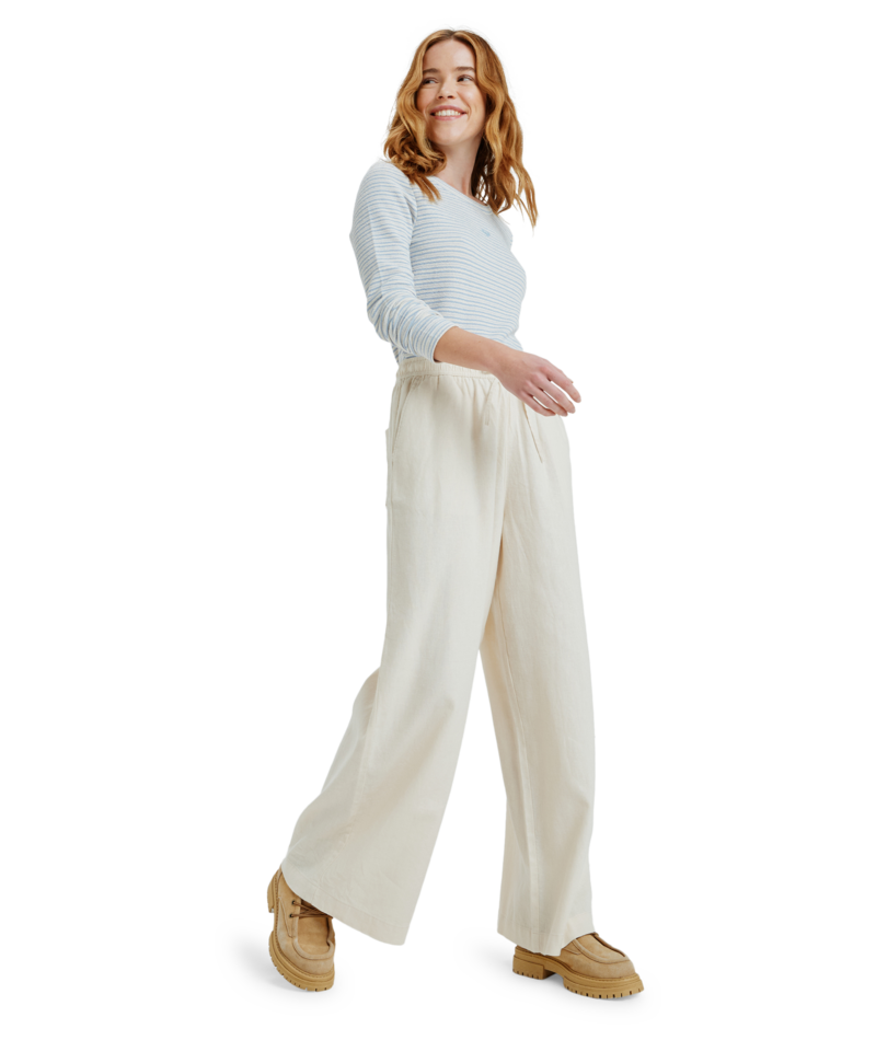 Roxy Lekeitio Break Mid Pant in PARCHMENT