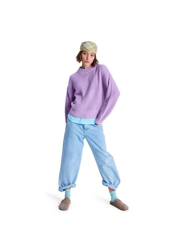 Roxy Coming Home Again in CROCUS PETAL