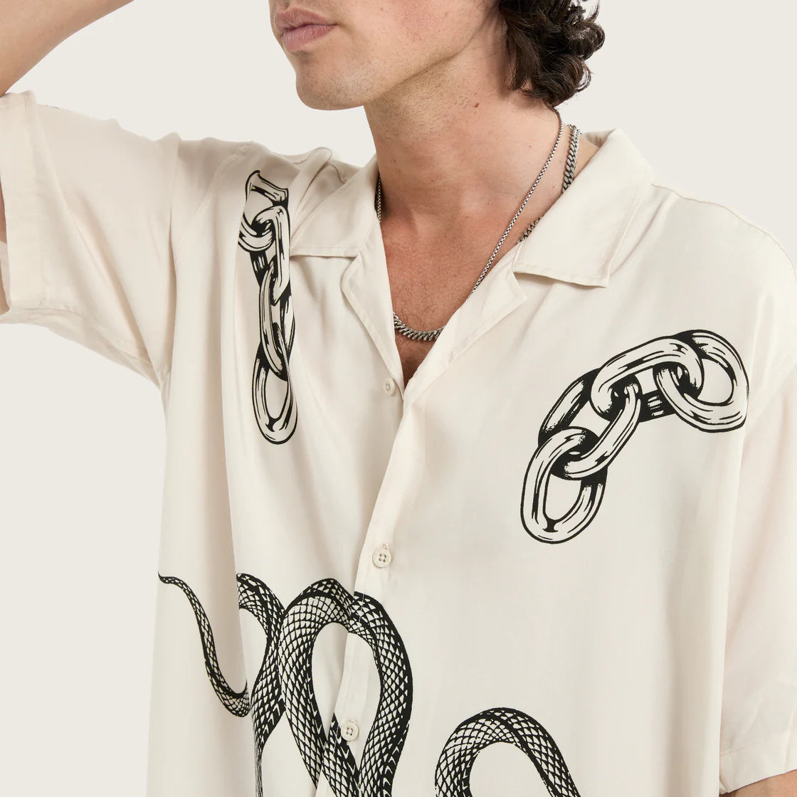 Kiss Chacey Flash Relaxed Resort Shirt