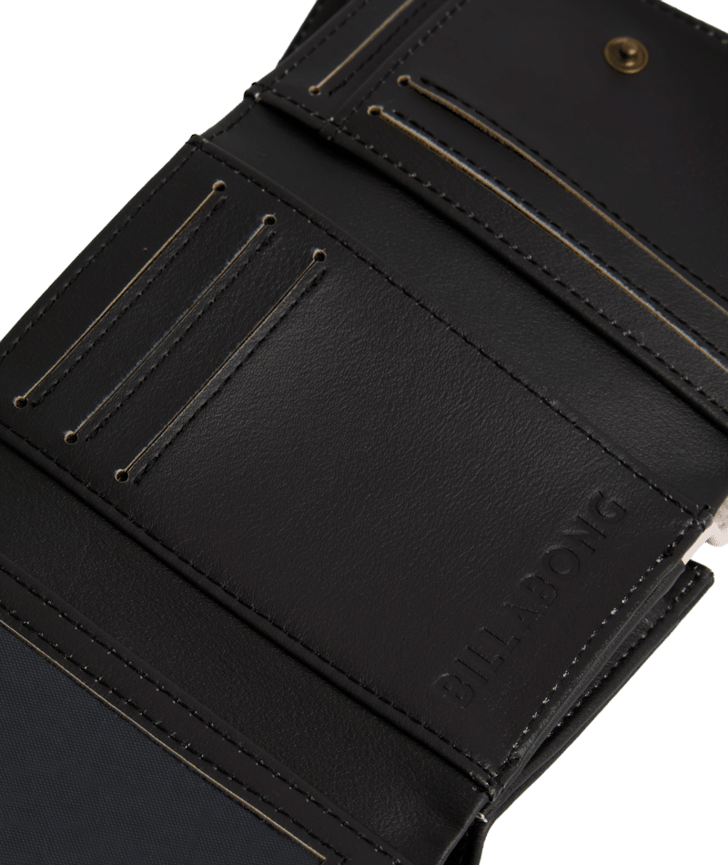 Billabong Bong Rule Trifold Wallet in BLACK