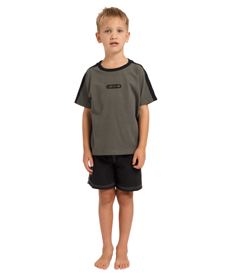 Billabong Groms Spec Iconic Ss in FOREST