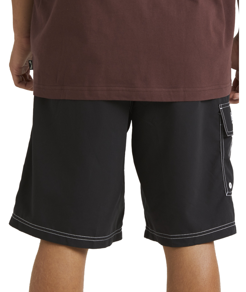 Billabong Throw On in BLACK