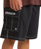 Billabong Throw On in BLACK