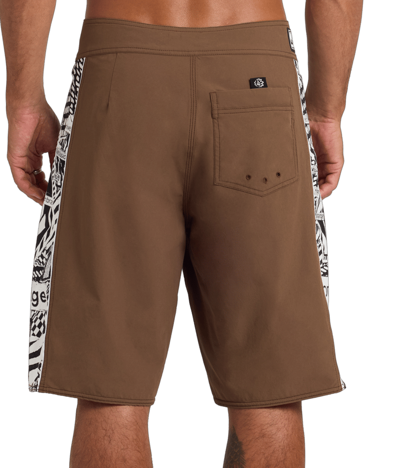 Volcom Sidelines Lib in BROWN STONE