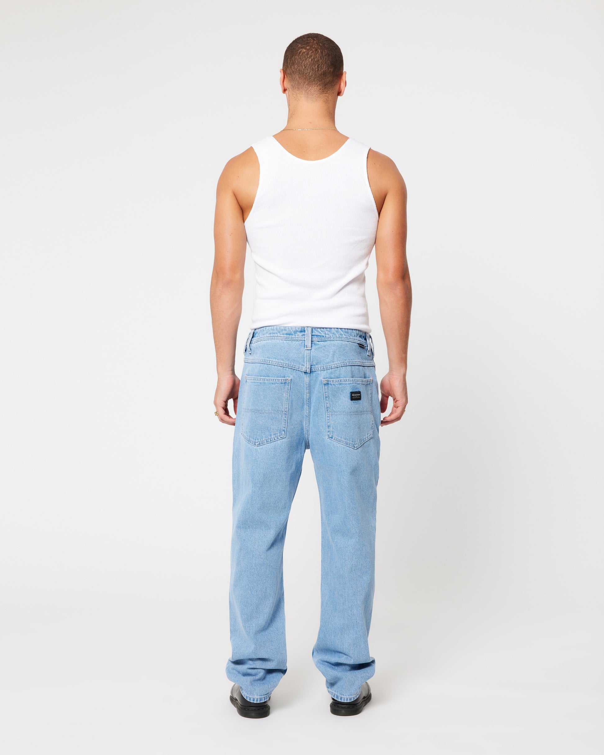 Abrand Jeans A4 Taper Derek in BLEACHED VINTAGE INDIGO
