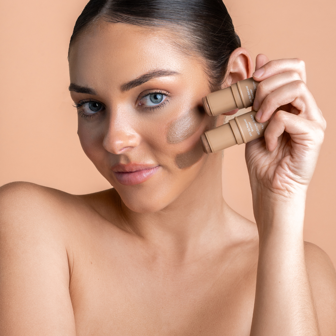 Avocado Zinc Spf 50 Natural Bronzer in Medium-Dark