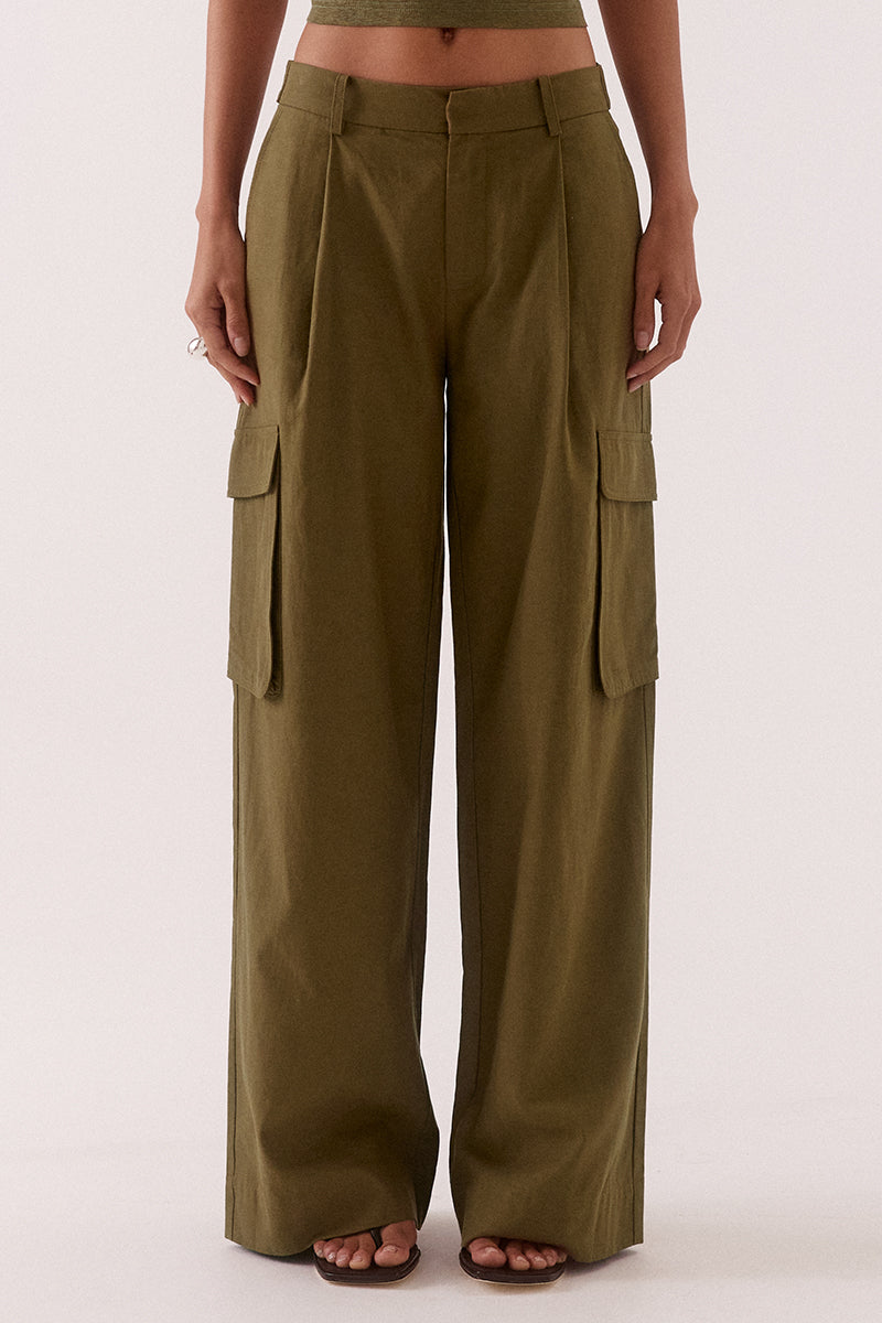 Sovere SABINE CARGO PANTS - KHAKI in KHAKI