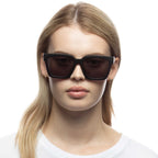 Le Specs WEEKEND RIOT MATTE BLACK in SMOKE MONO POLARIZED