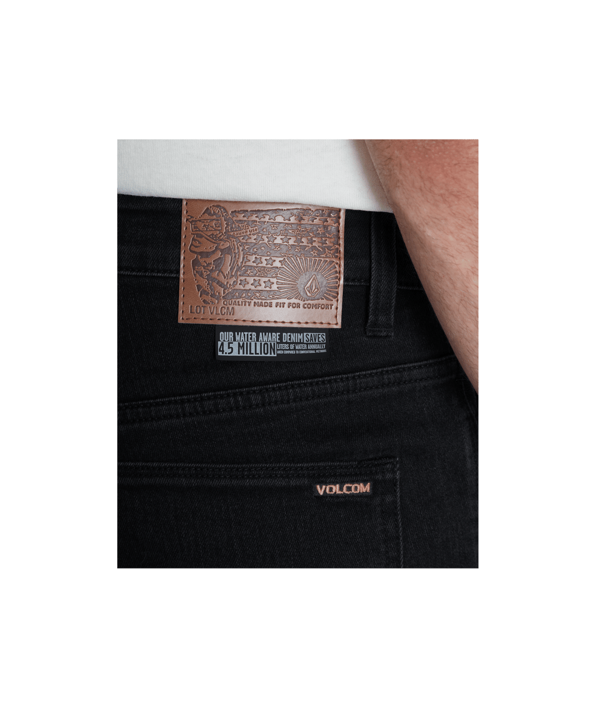 Volcom Mens Solver Straight Fit Jeans in Black Out