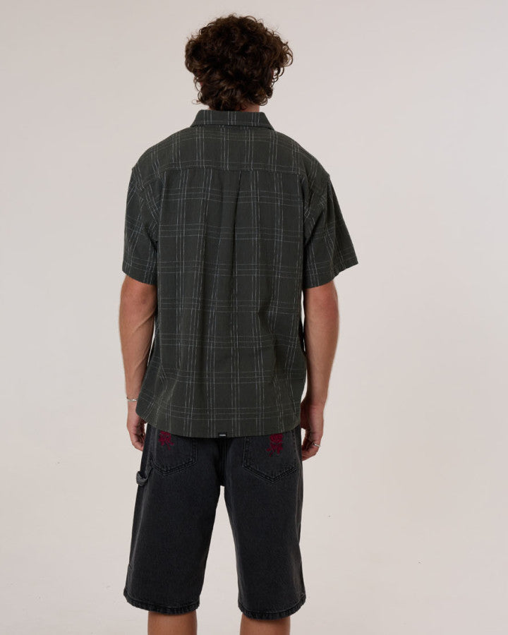 Thrills Built To Win Short Sleeve Cropped Shirt - Oil Green in Oil Green