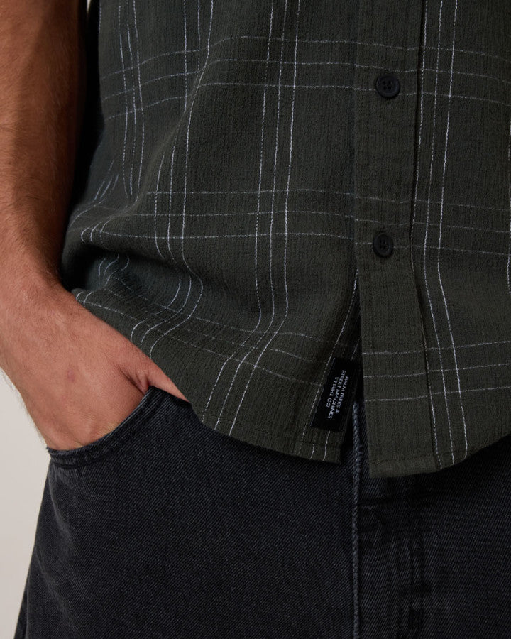 Thrills Built To Win Short Sleeve Cropped Shirt - Oil Green in Oil Green