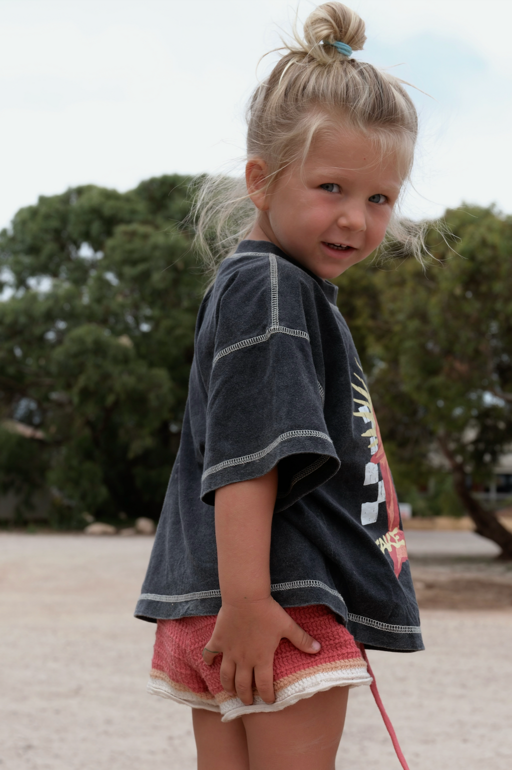 Olas Supply Co SEA CALLING MINI TEE in Single