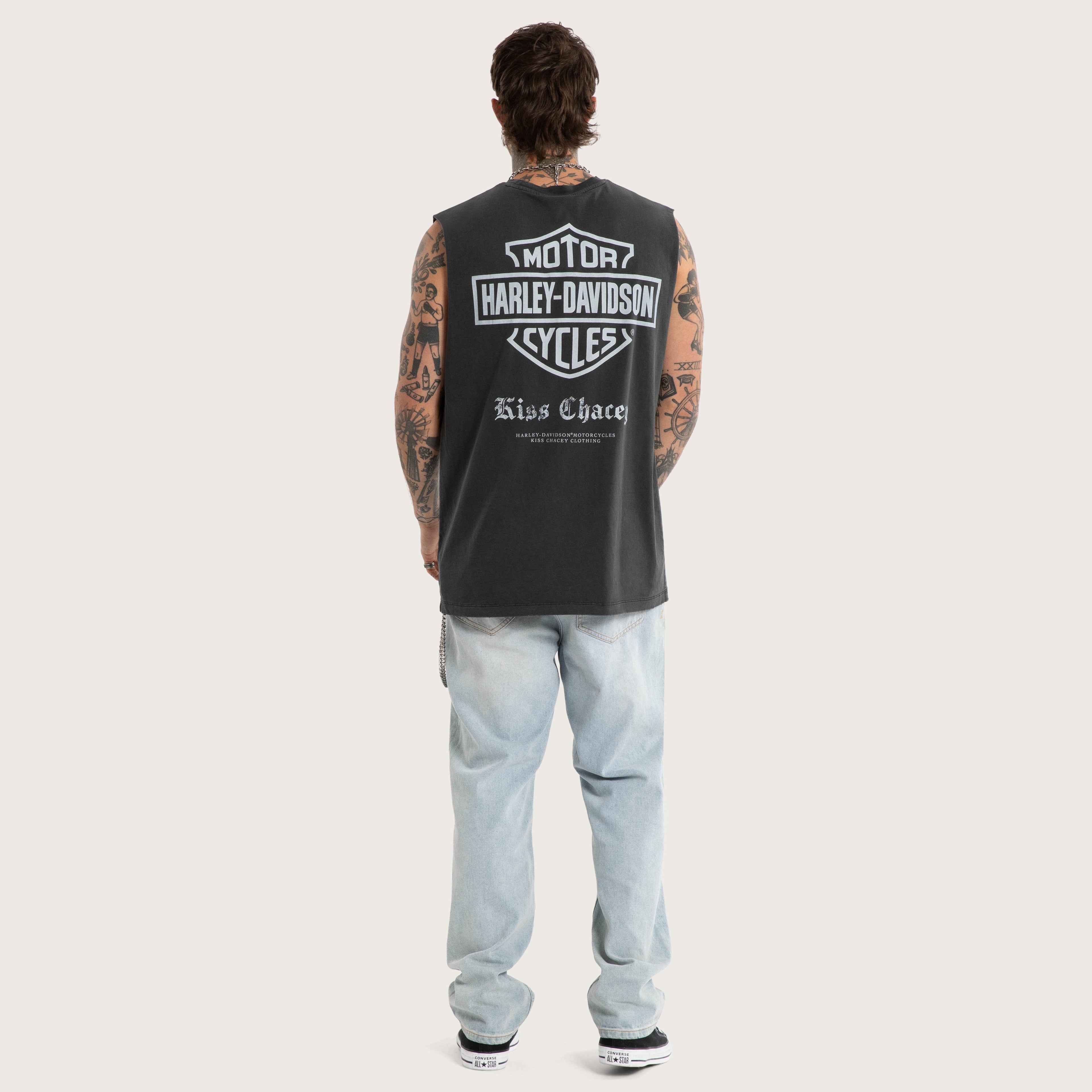 Kiss Chacey Idle Relaxed Muscle in Pigment Black