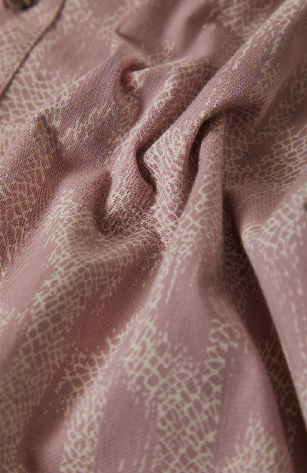 Brixton Charter Print S/S Wvn in DARK PINK/SILVER CRACKLE PAINT