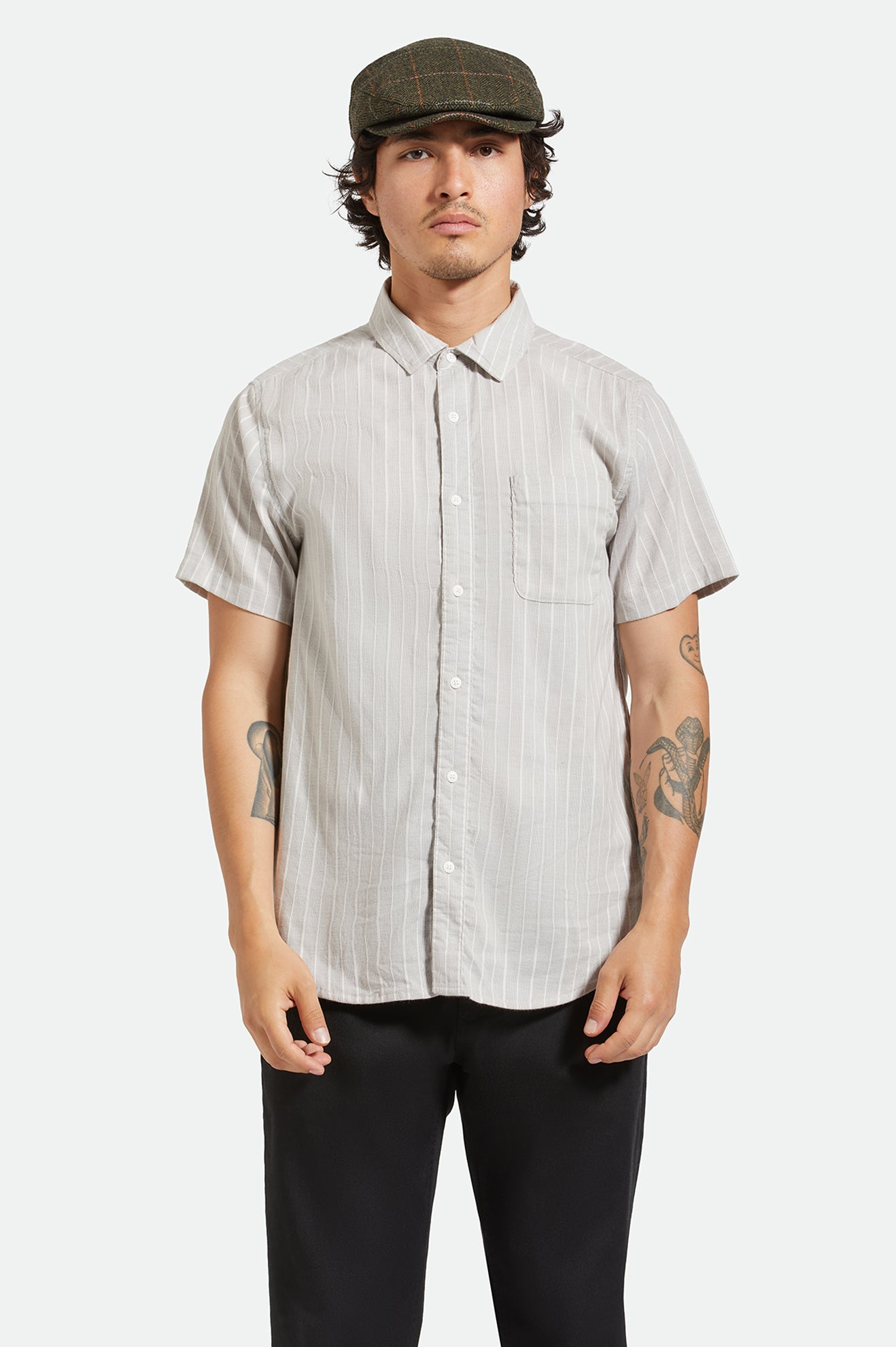 Brixton Charter Stripe S/S Wvn in OFF WHITE/CINDER GREY