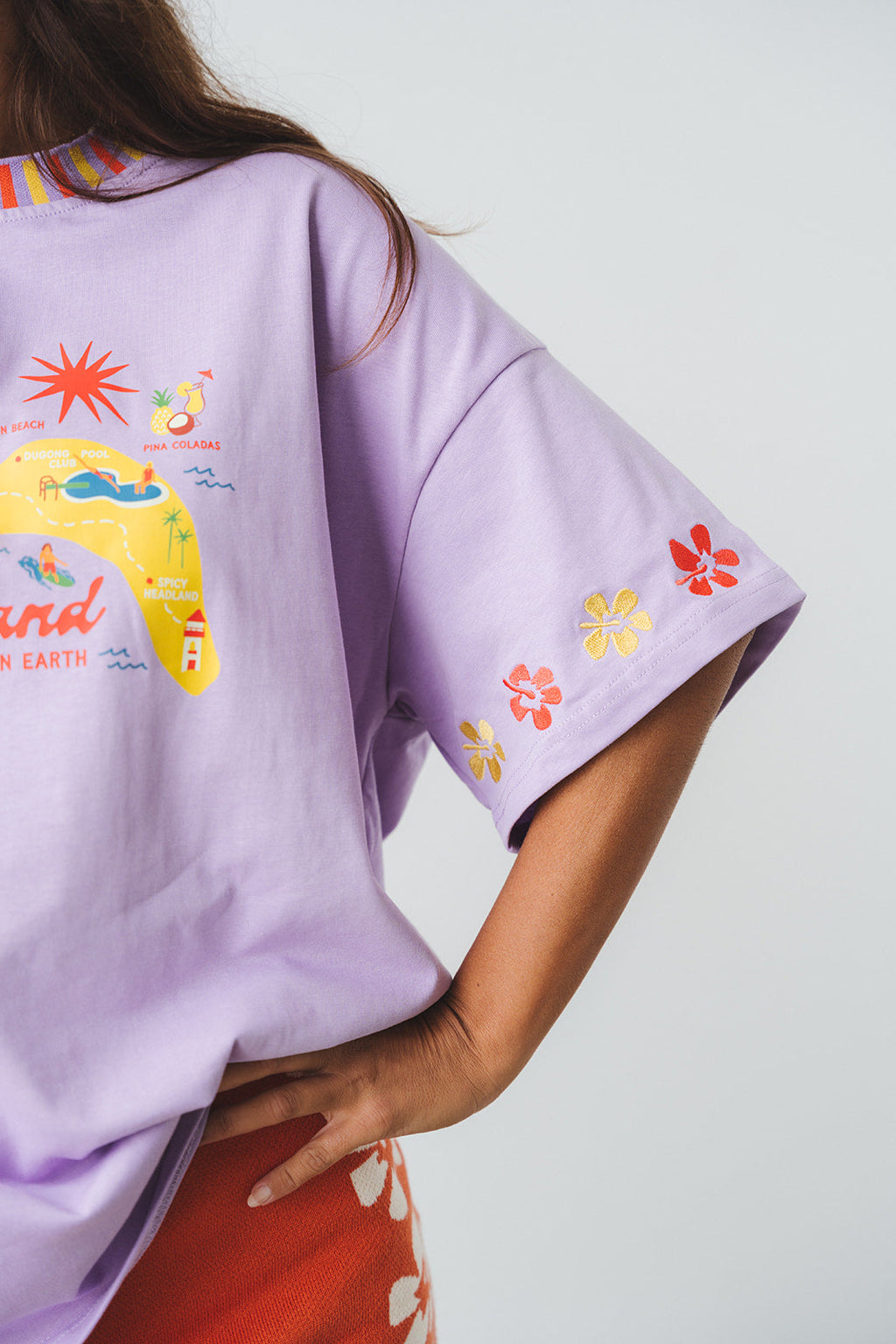 Spicy Dugong Spicy Island Tee in PURPLE in Single