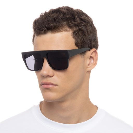 Le Specs BRAVADO MATTE BLACK in SMOKE MONO