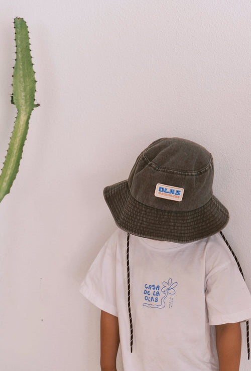 Olas Supply Co SOCIAL CLUB MINI BUCKET HAT - BROWN in Single
