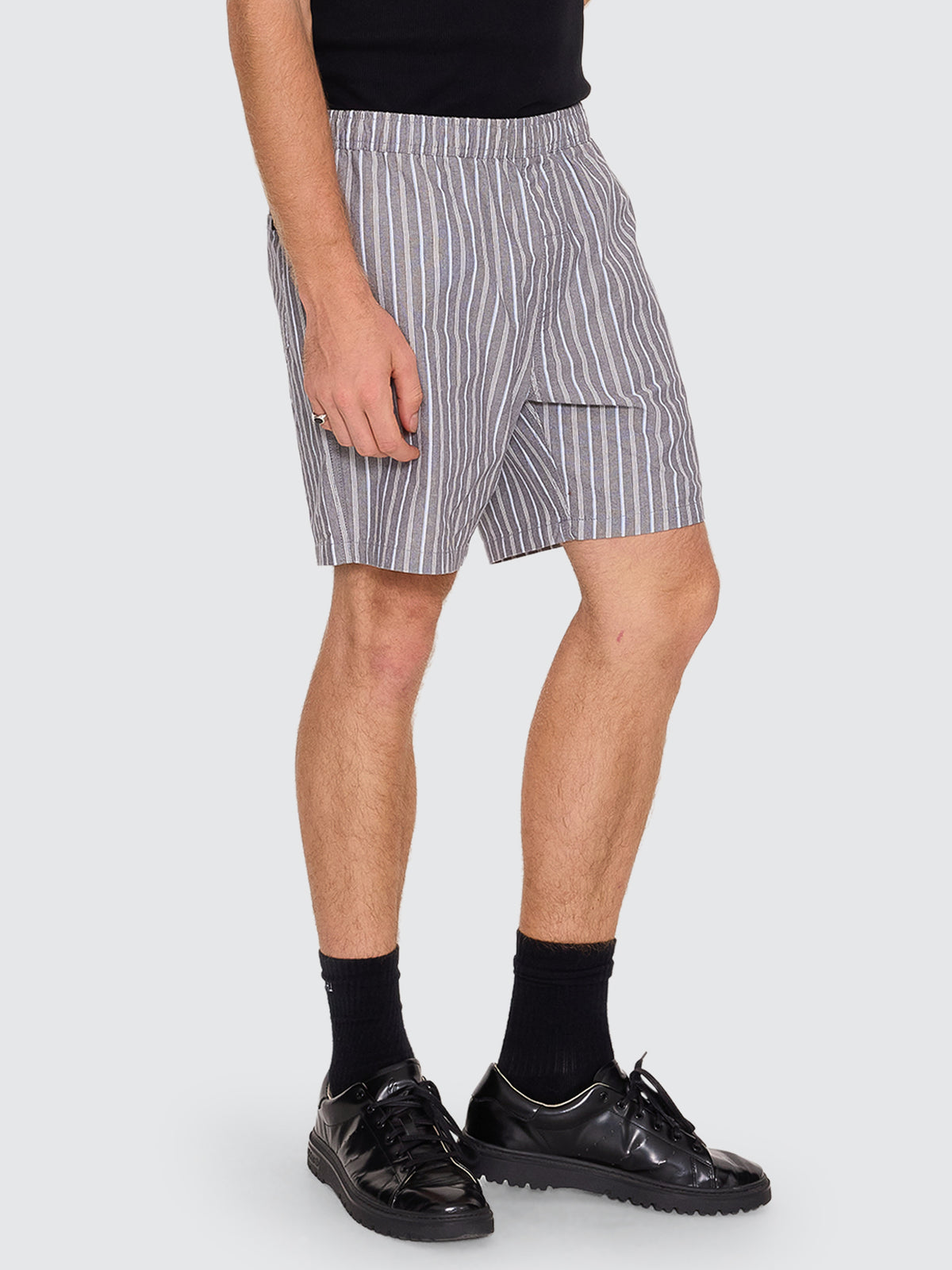 Thrills Co Flowers Of Tomorrow Stripe Volley - Dark Charcoal in Dark Charcoal