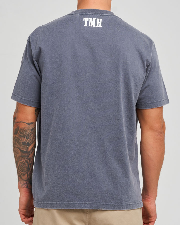 The Mad Hueys Ranch Hueys | Oversized Ss Tee in PETROL BLUE WASHED